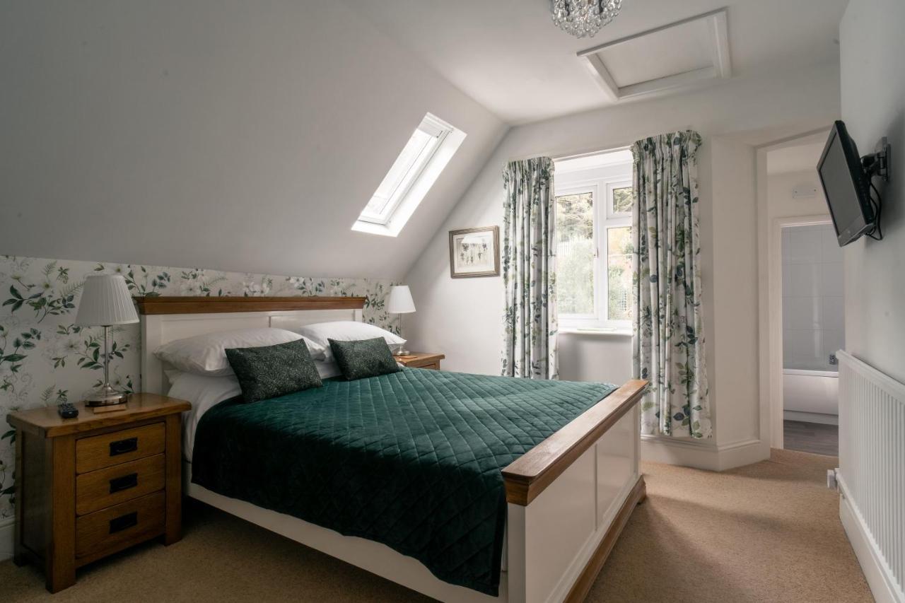 Lee House Bed & Breakfast Линтън Екстериор снимка