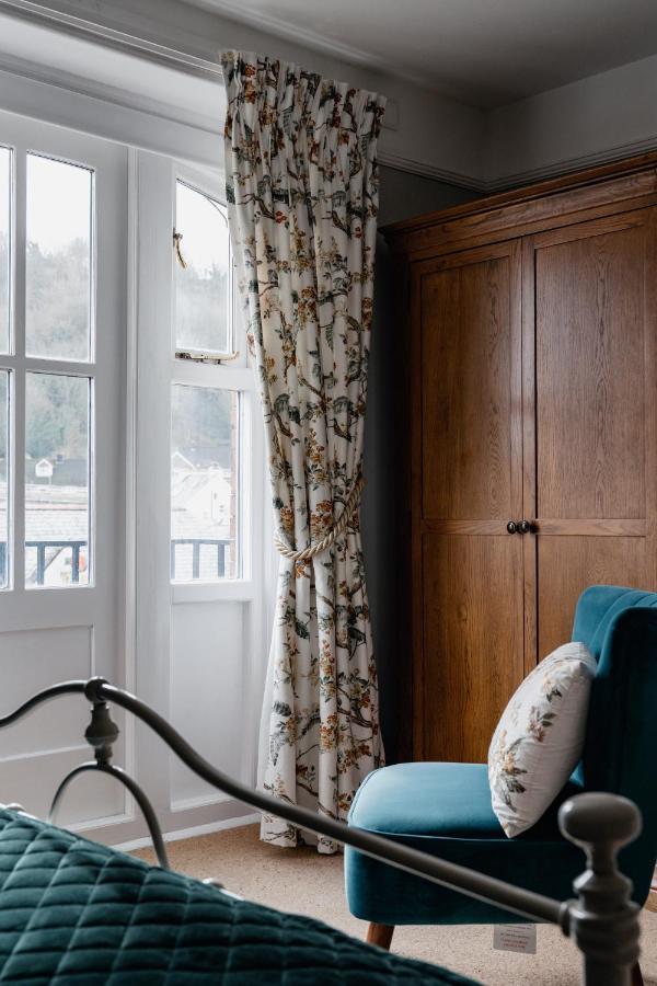 Lee House Bed & Breakfast Линтън Екстериор снимка