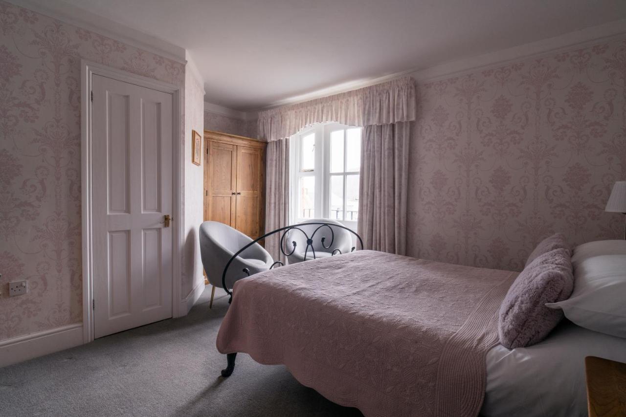 Lee House Bed & Breakfast Линтън Екстериор снимка