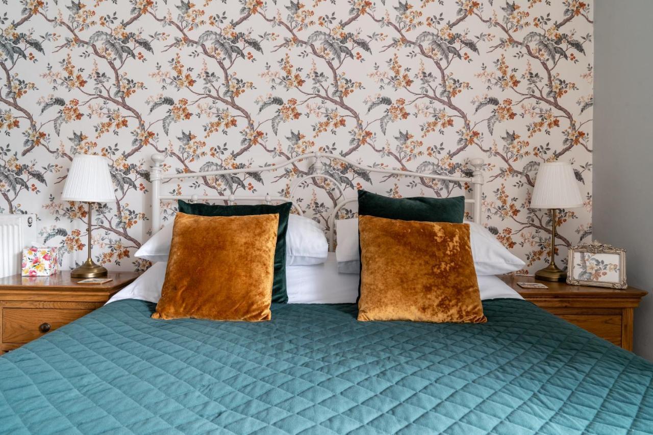Lee House Bed & Breakfast Линтън Екстериор снимка