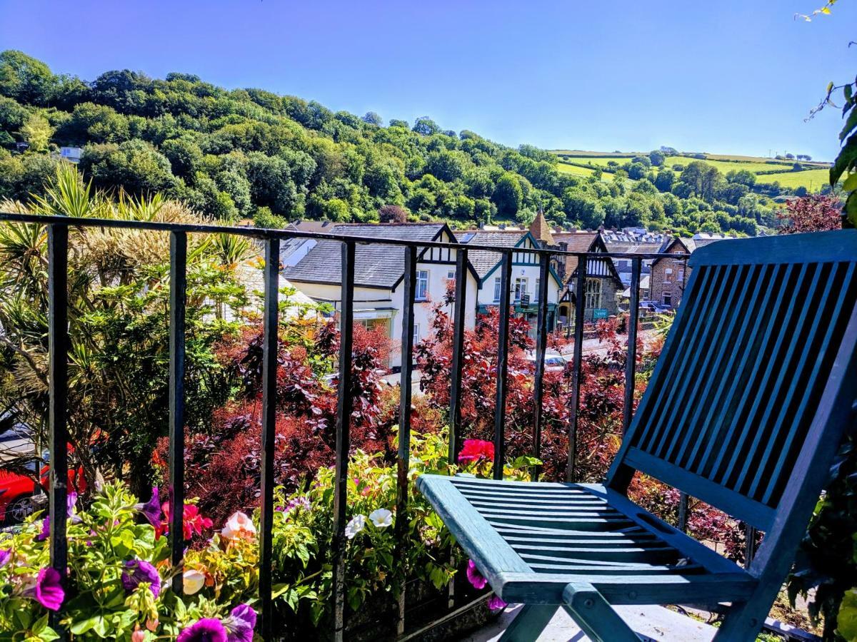 Lee House Bed & Breakfast Линтън Екстериор снимка
