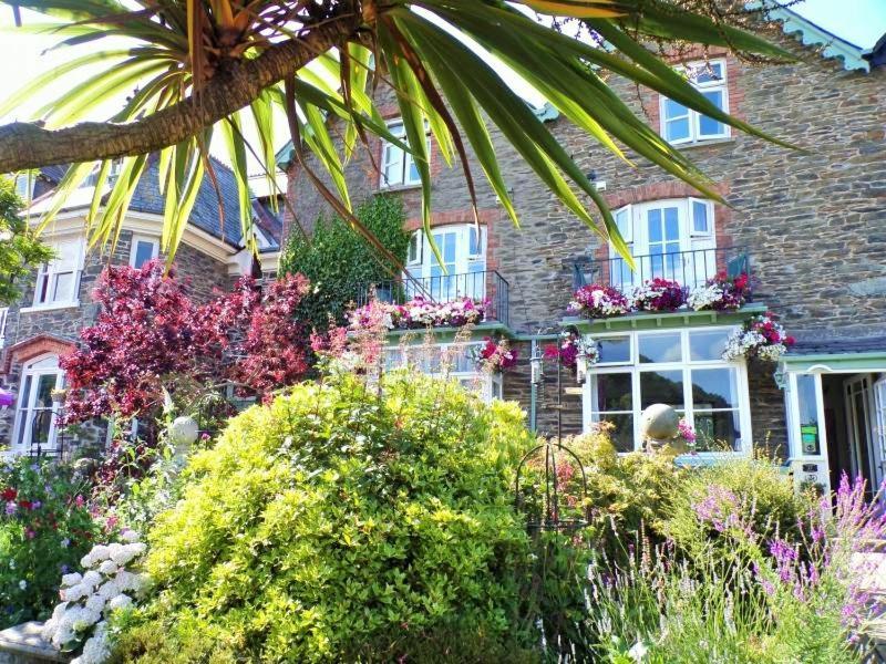 Lee House Bed & Breakfast Линтън Екстериор снимка